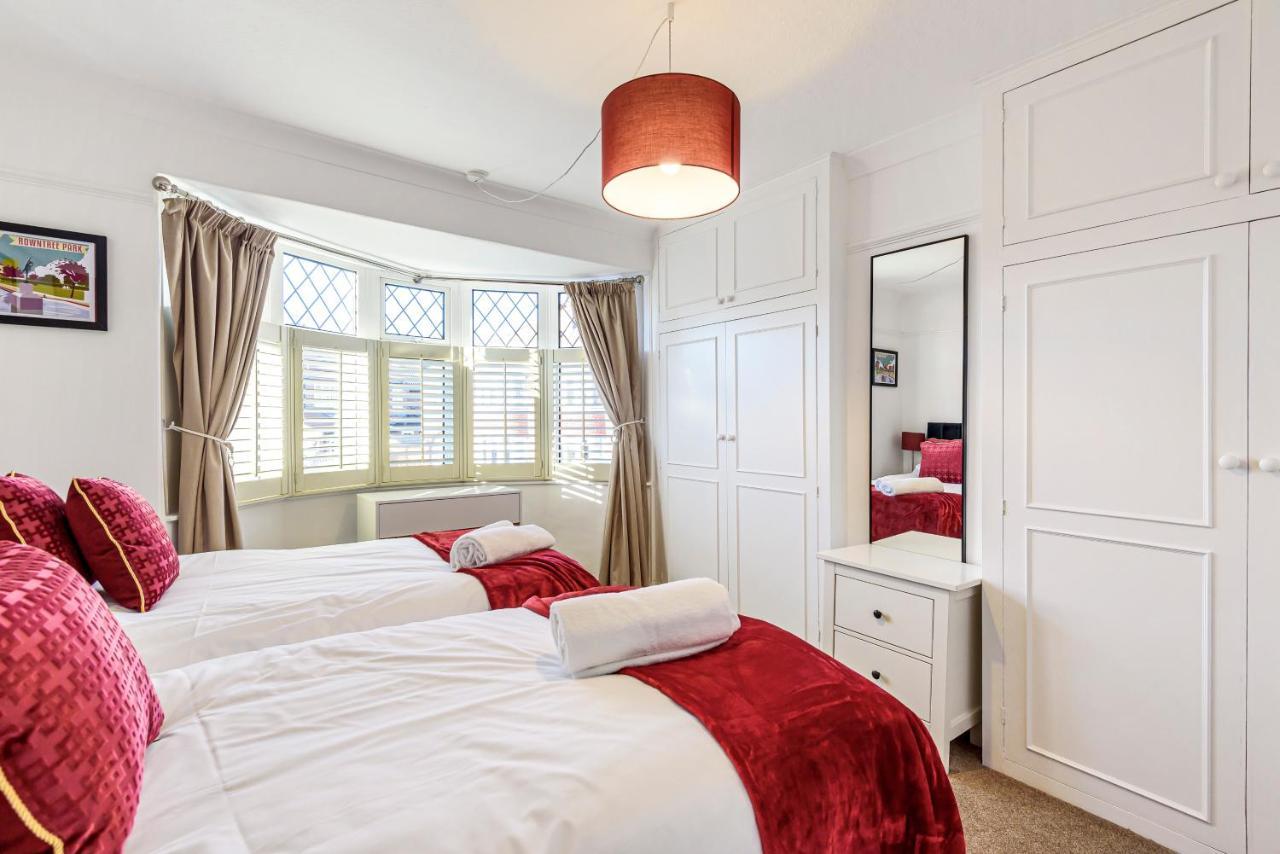 Holiday home Bishy Road Hideaway Near Racecourse York