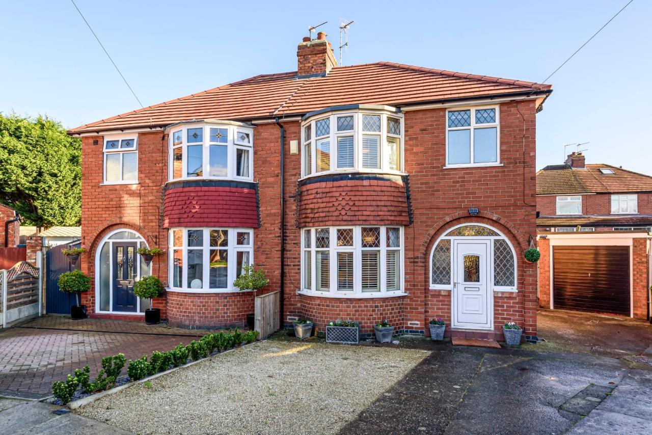 Bishy Road Hideaway Near Racecourse *